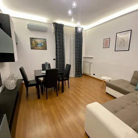 Gaslini And Beaches Two Steps Away Apartment Genua